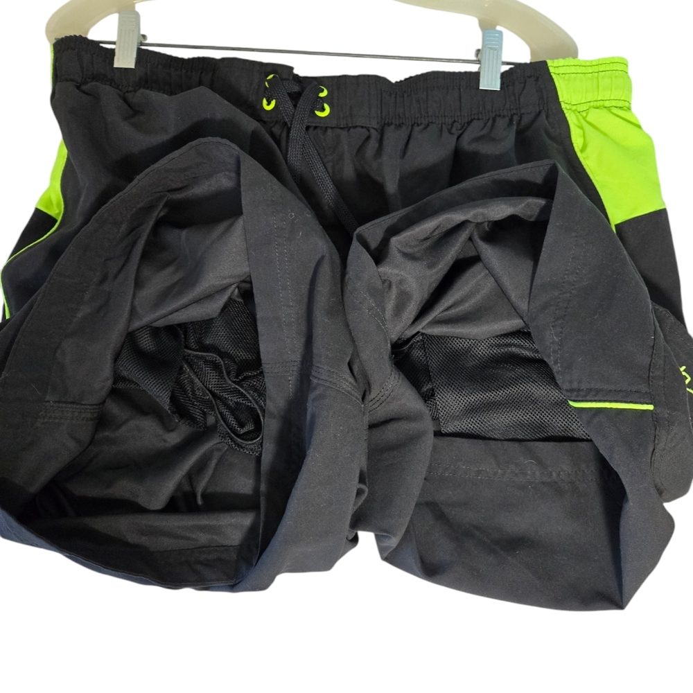 Speedo Men's Black and Green Swim Trunks Board Shorts - Picture 8 of 11
